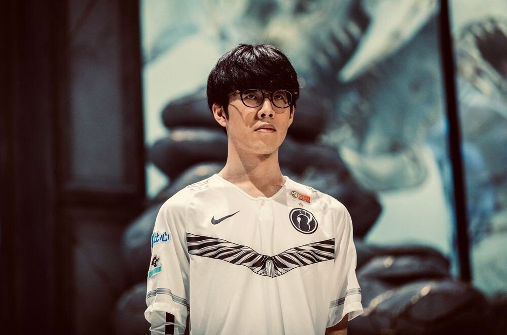 不容置疑的 不容置疑的