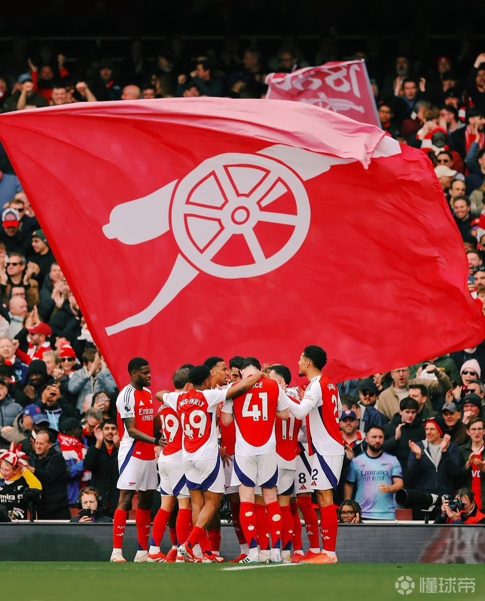 场边的身影 场边的身影