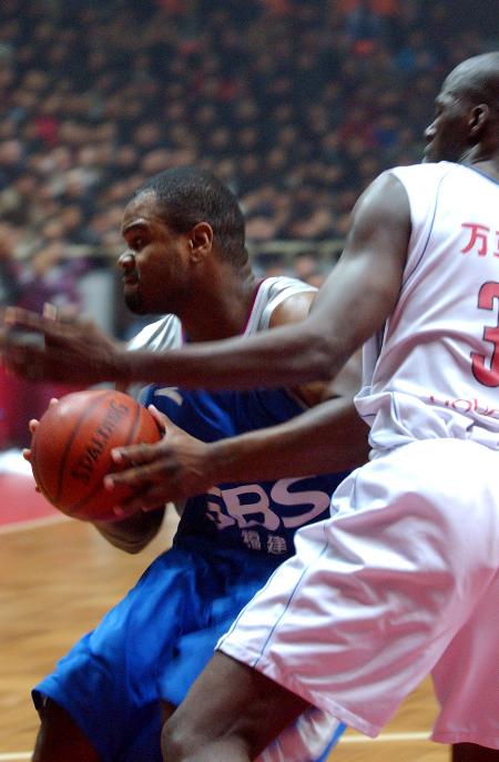 骨盆提前打 骨盆提前打