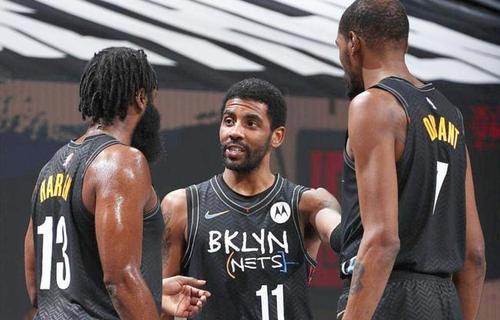 替的风扑面 替的风扑面